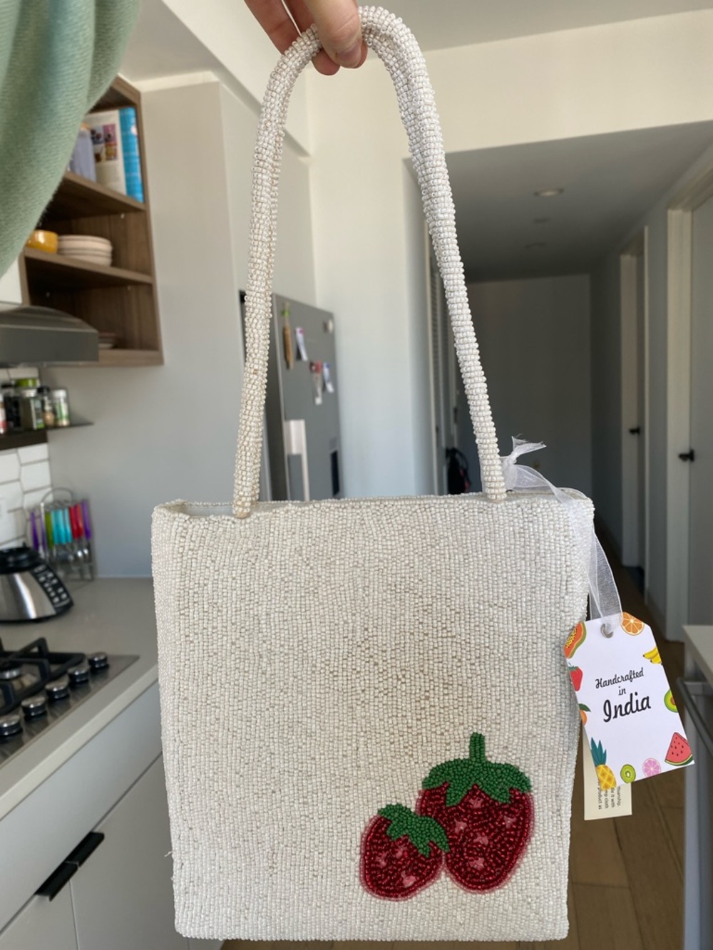 Handcrafted in India White Beaded Strawberry Shoulder Bag - Picture 2 of 11